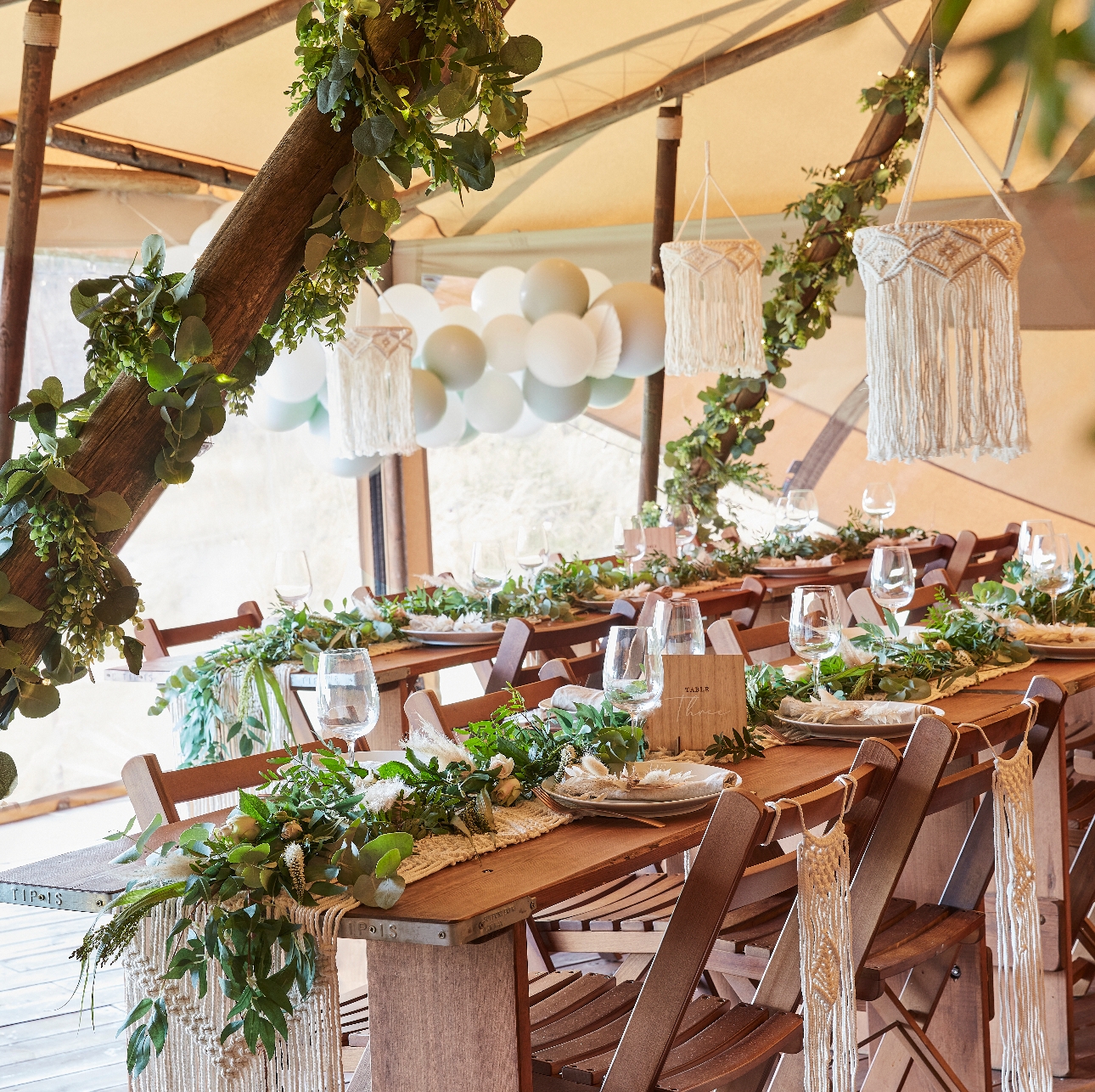 rustic wedding setting