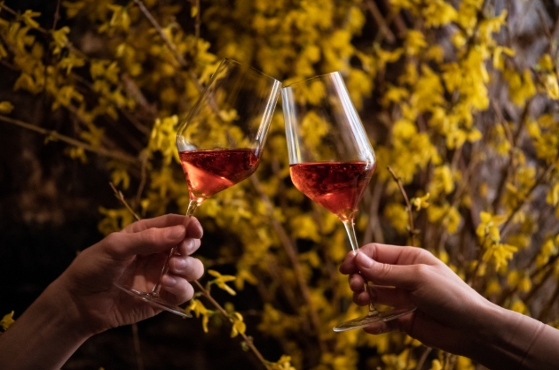 Champagne glasses toasting together